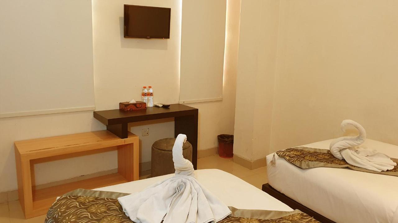 Sunrise Hotel Jogja Kejayan Extérieur photo