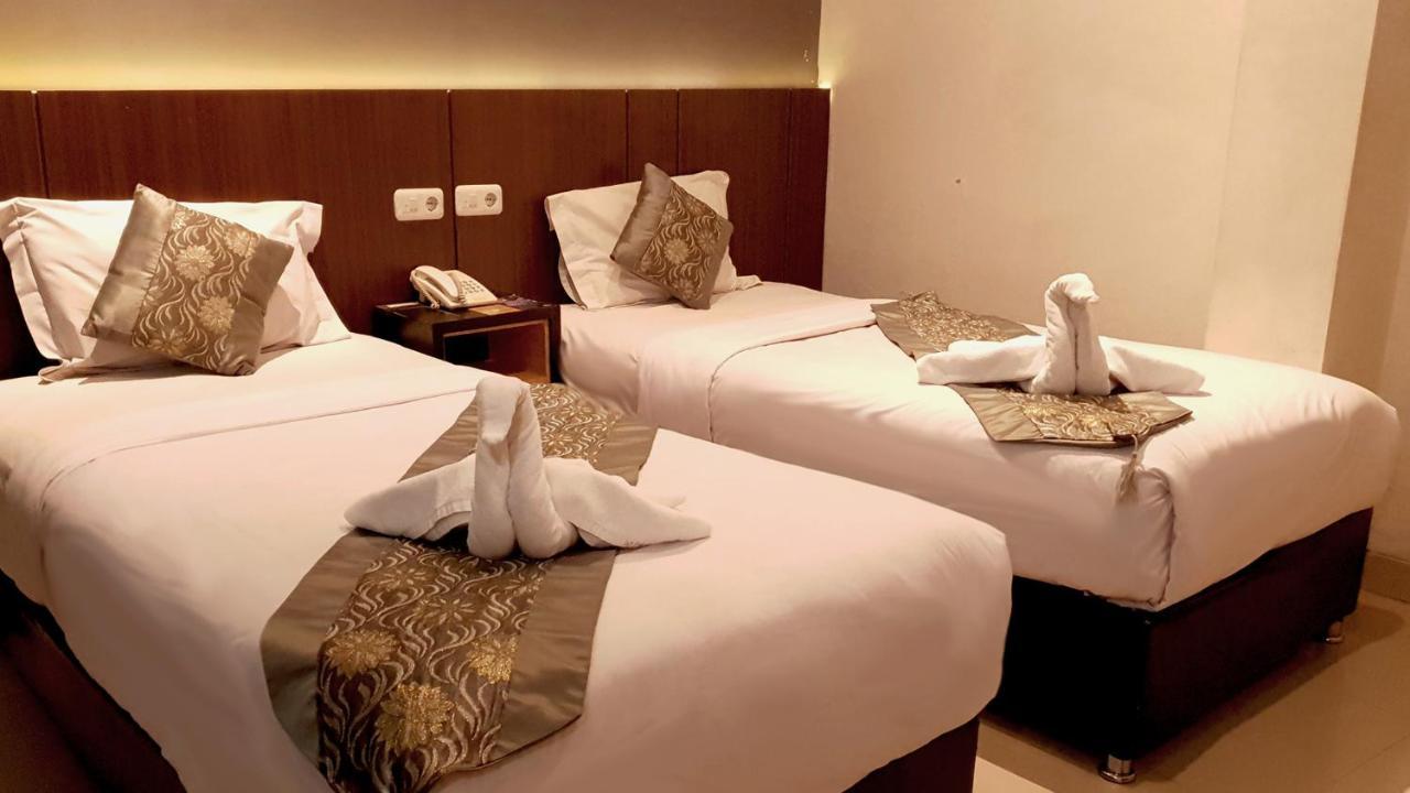 Sunrise Hotel Jogja Kejayan Extérieur photo