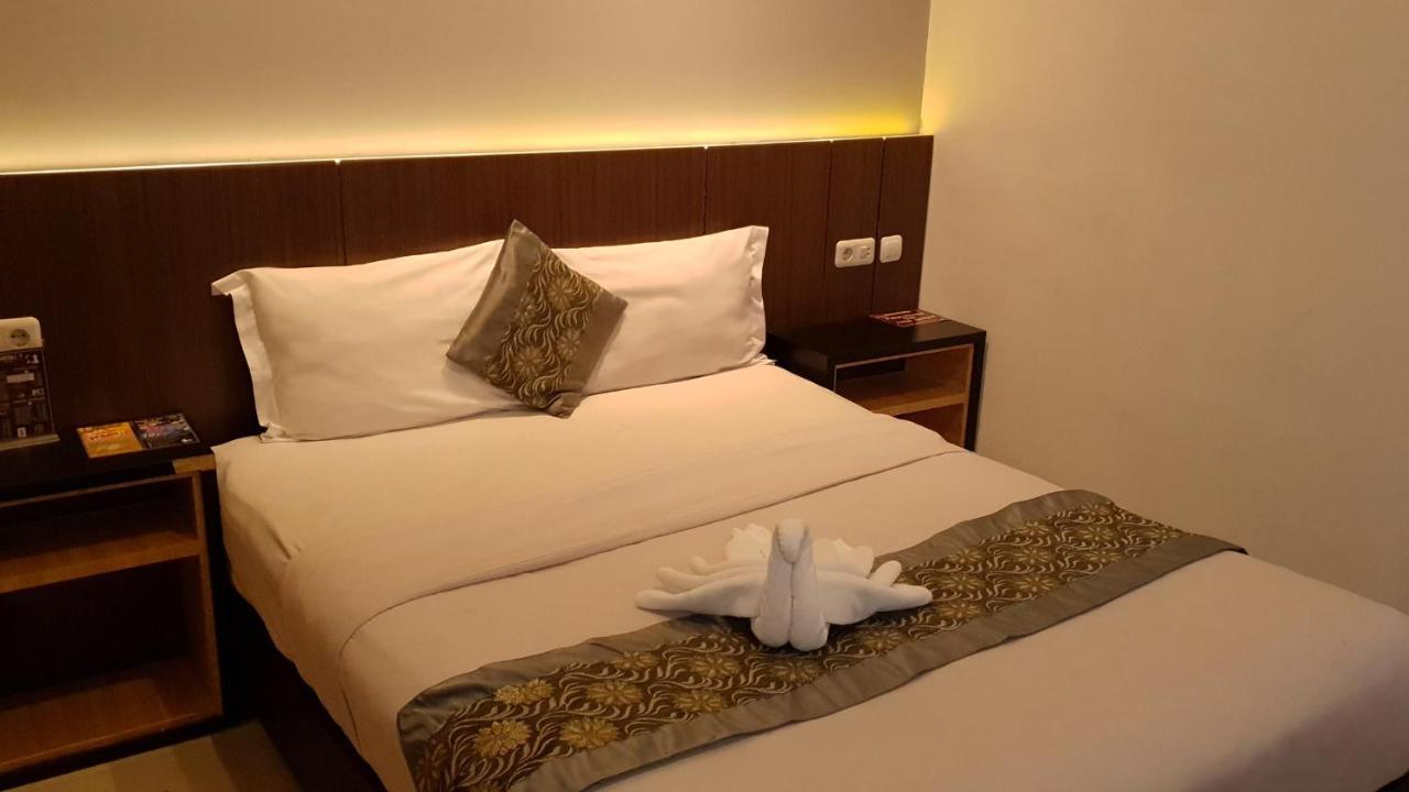 Sunrise Hotel Jogja Kejayan Extérieur photo