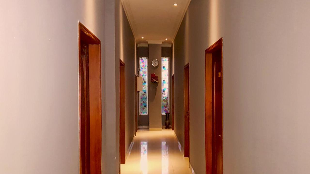 Sunrise Hotel Jogja Kejayan Extérieur photo