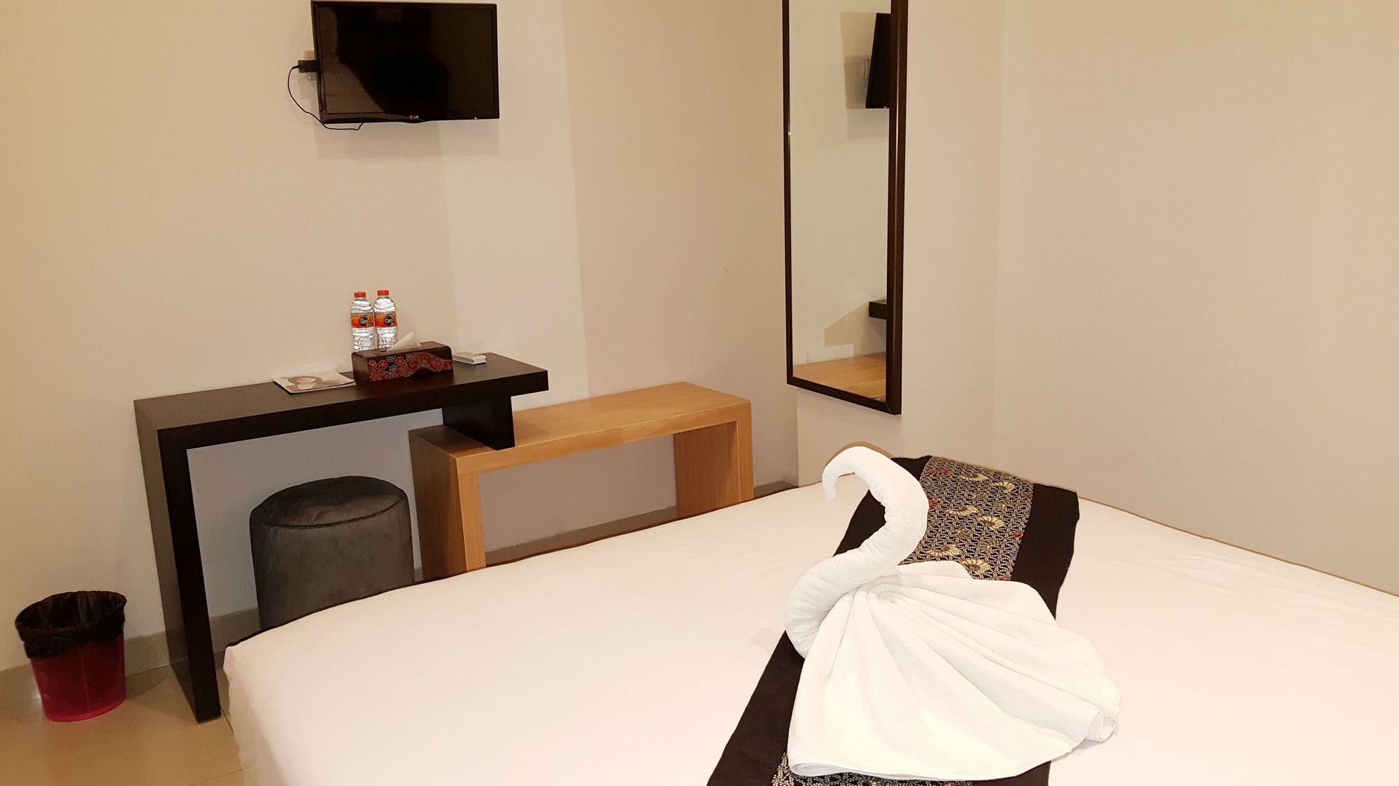 Sunrise Hotel Jogja Kejayan Extérieur photo